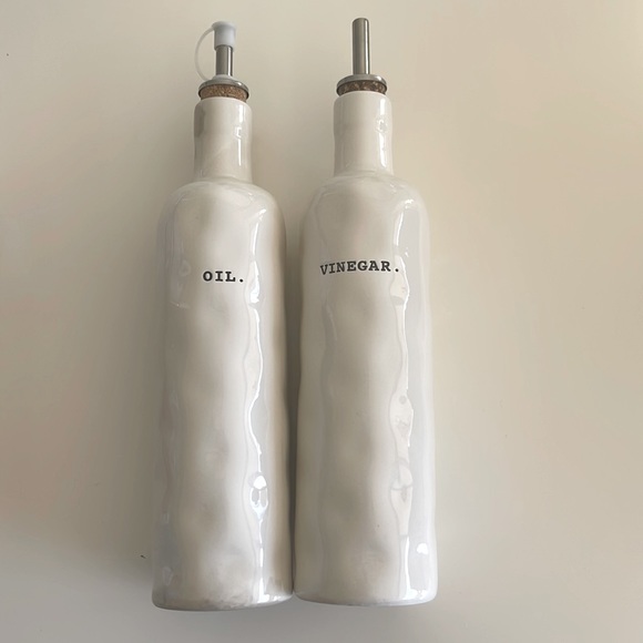 Rae Dunn Other - Rae Dunn Oil and Vinegar